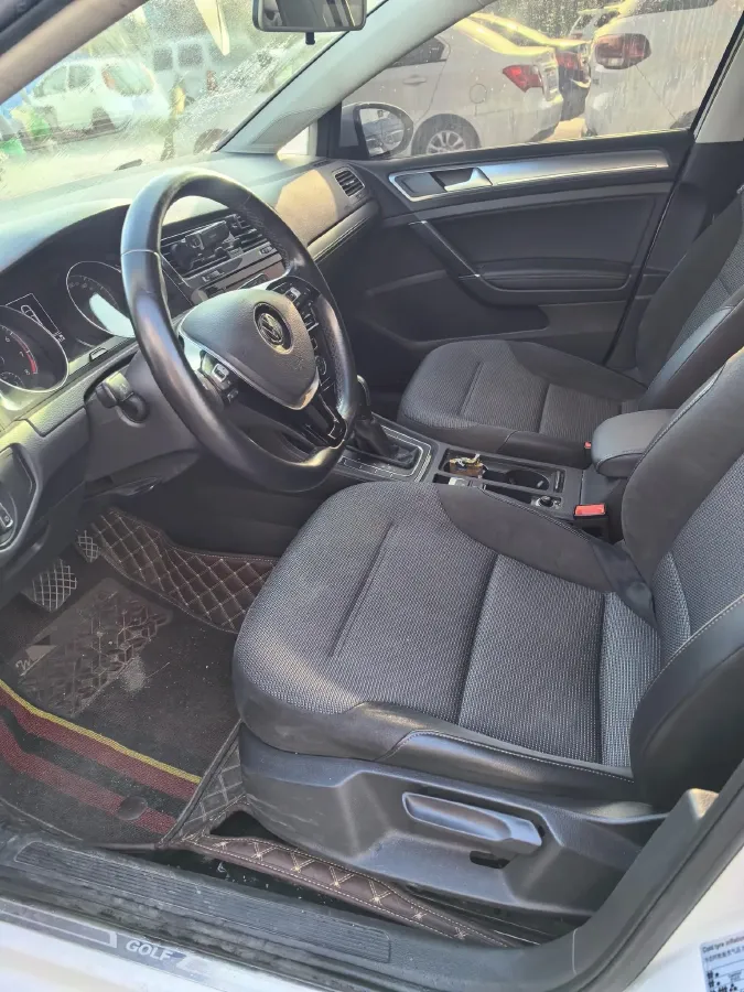 2018 Volkswagen Golf 1.6L 110HP L4 6AT,autocango,china used car exporter,china ev exporter,chinese used car exporter,chinese used ev exporter