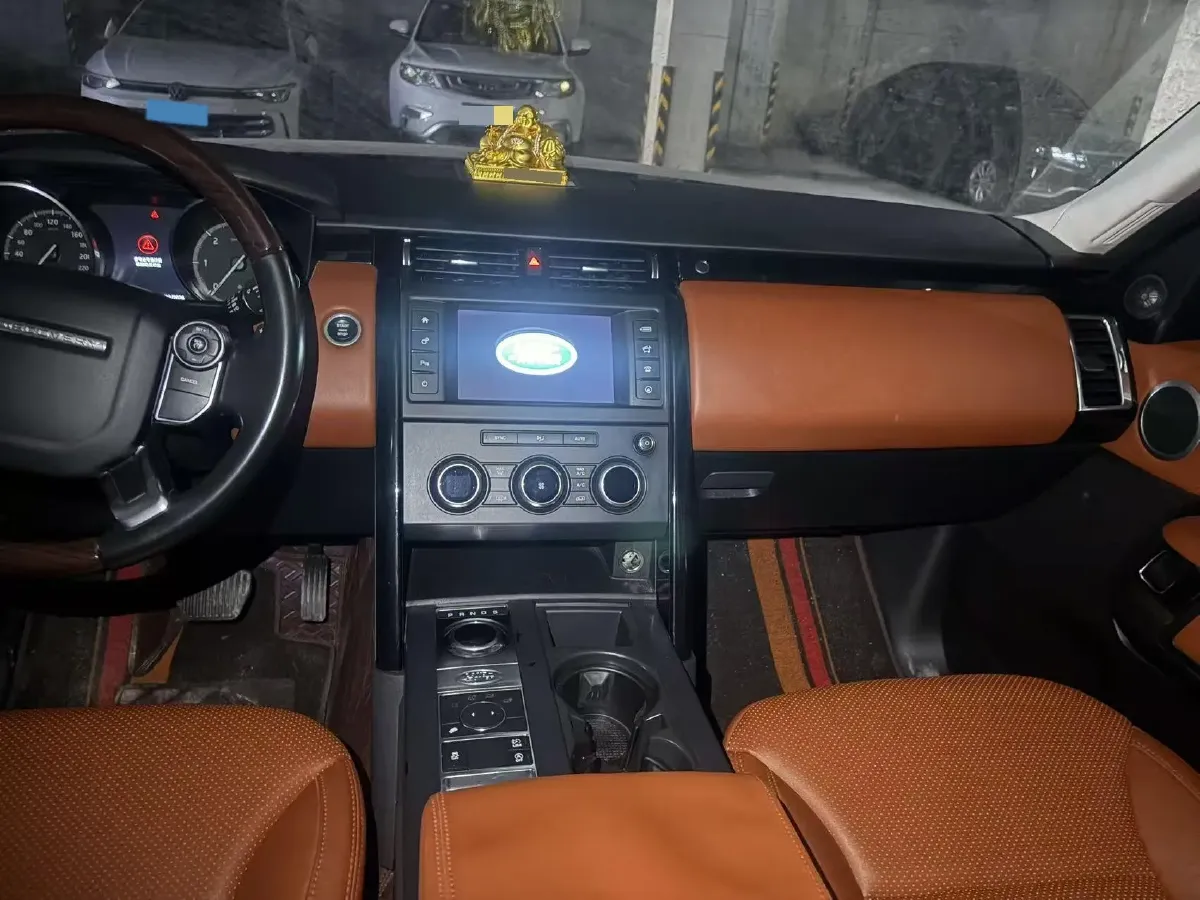 2017 Land Rover Discovery Sport 2.0T 241HP L4 9AT,autocango,china used car exporter,china ev exporter,chinese used car exporter,chinese used ev exporter