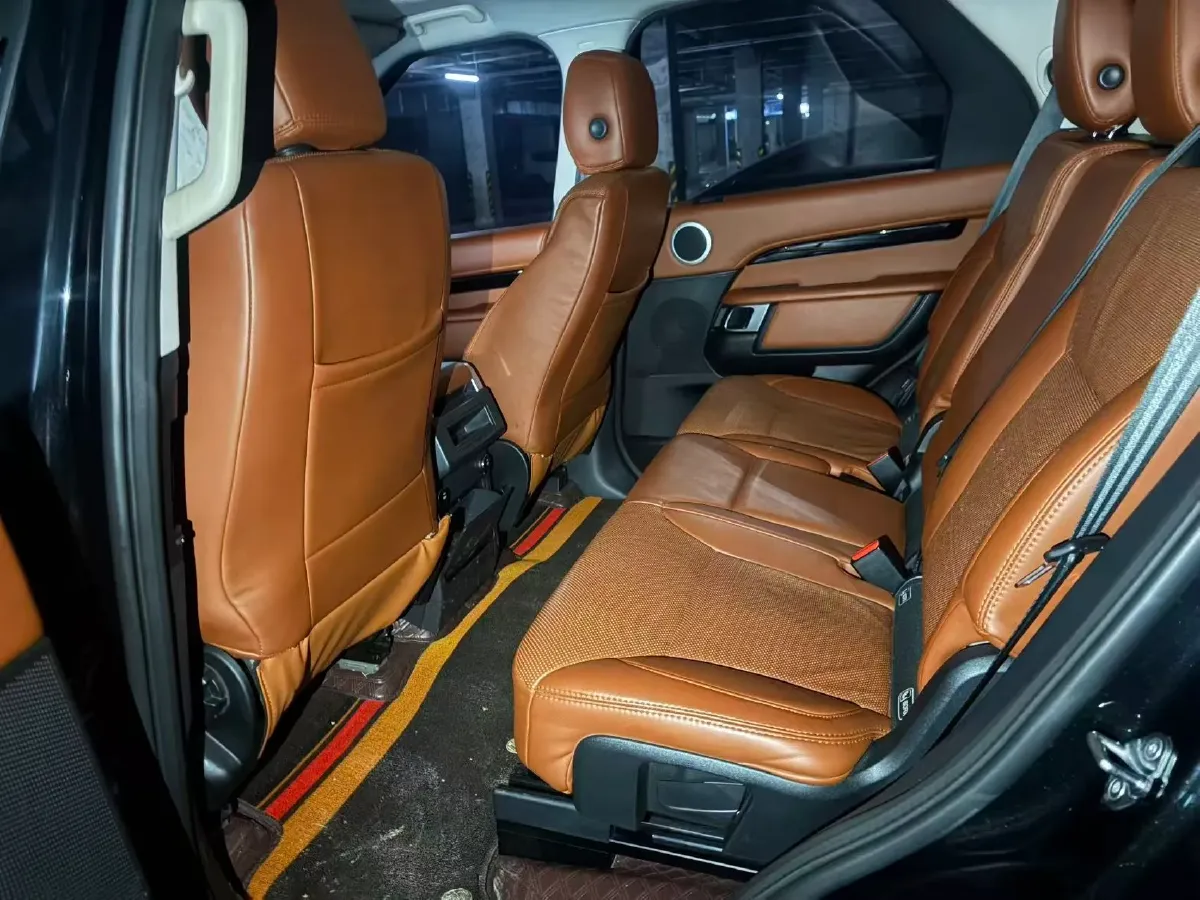 2017 Land Rover Discovery Sport 2.0T 241HP L4 9AT,autocango,china used car exporter,china ev exporter,chinese used car exporter,chinese used ev exporter