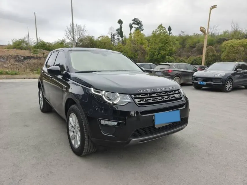 2019 Land Rover Discovery Sport 2.0T 241HP L4 9AT,autocango,china used car exporter,china ev exporter,chinese used car exporter,chinese used ev exporter