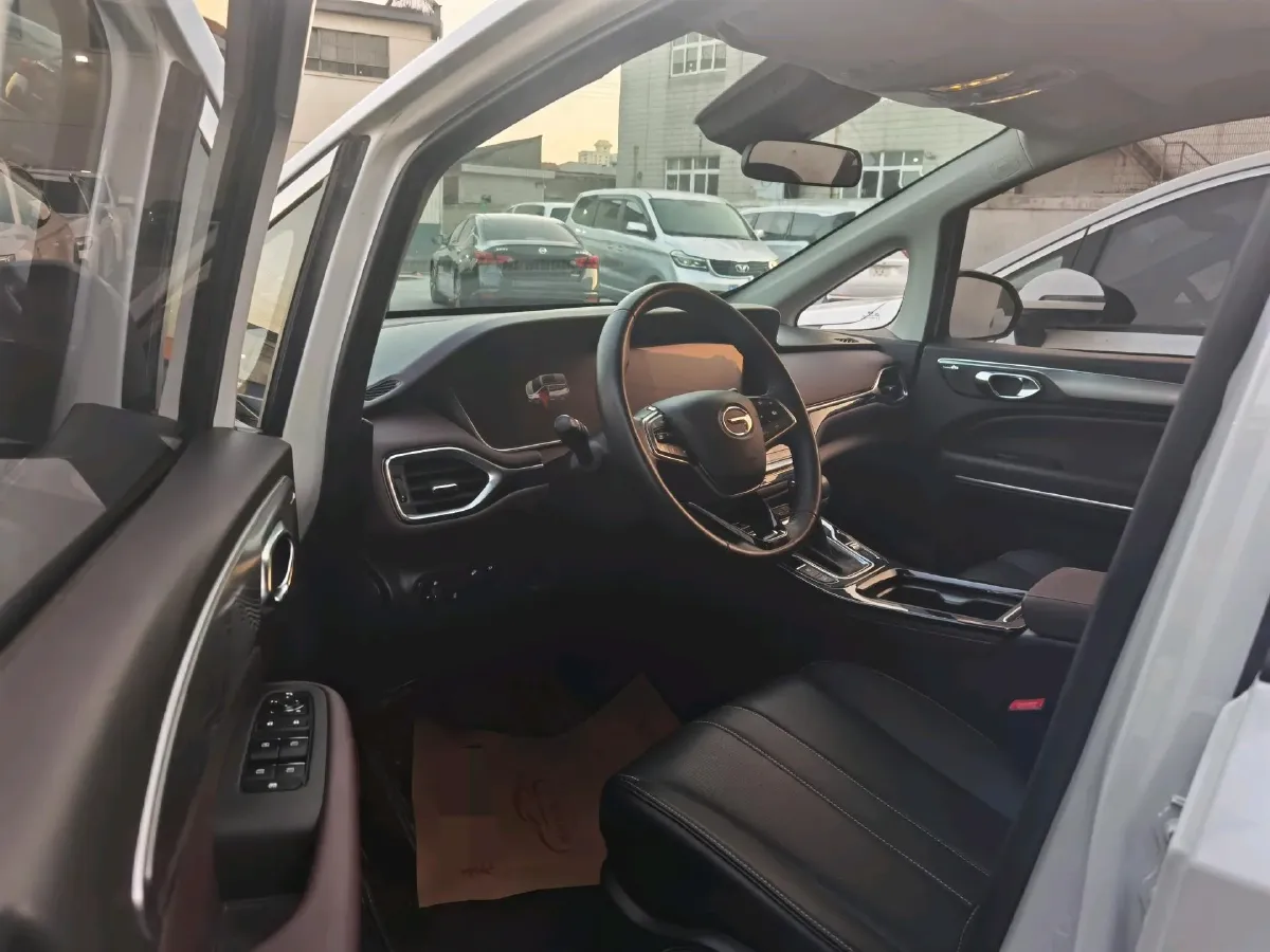 2023 GAC Trumpchi M6 1.5T 177HP L4 7DCT,autocango,china used car exporter,china ev exporter,chinese used car exporter,chinese used ev exporter