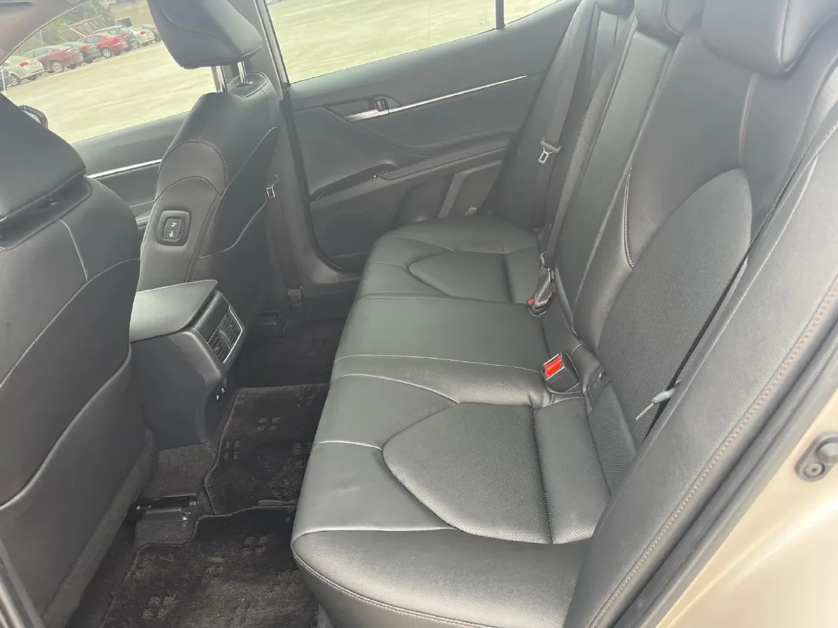 2021 Toyota Camry 2.0L 178HP L4 CVT,autocango,china used car exporter,china ev exporter,chinese used car exporter,chinese used ev exporter