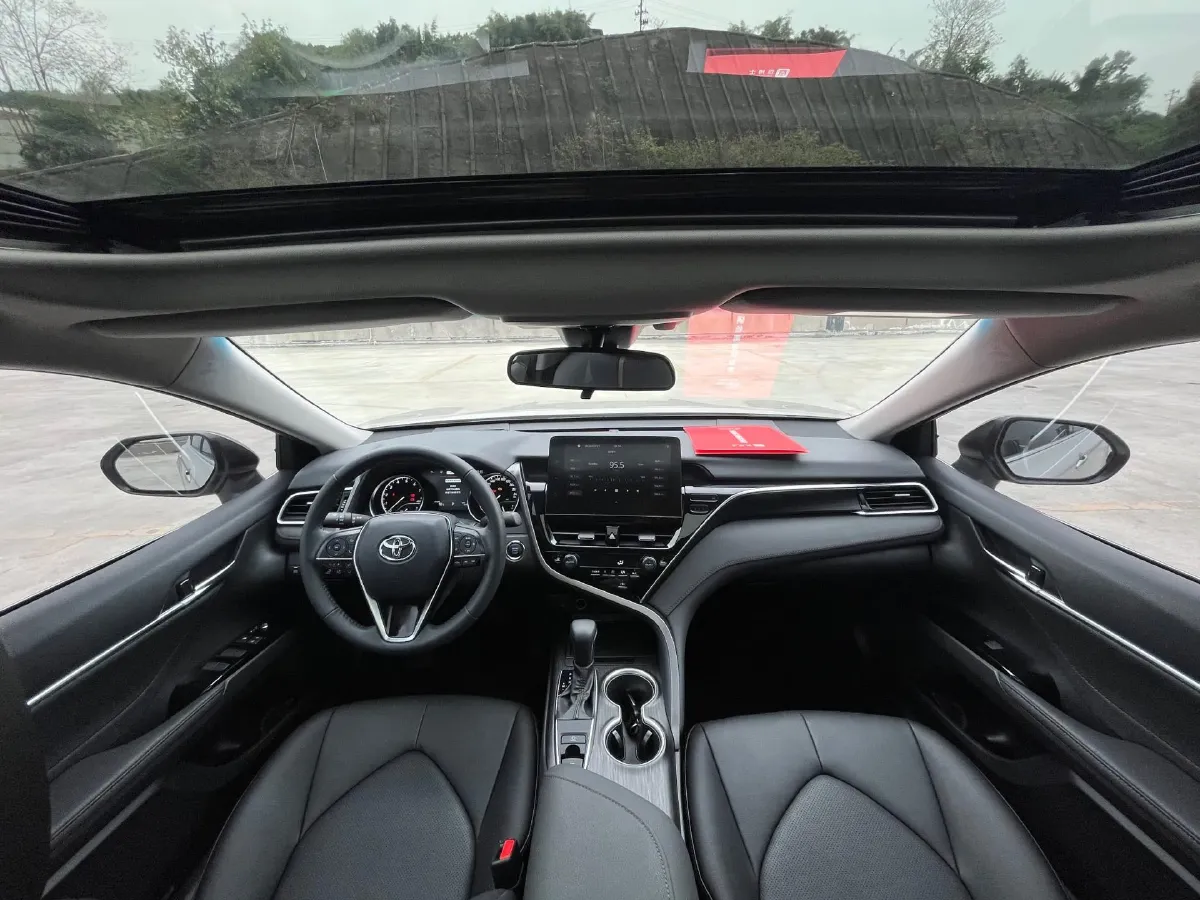 2021 Toyota Camry 2.0L 178HP L4 CVT,autocango,china used car exporter,china ev exporter,chinese used car exporter,chinese used ev exporter