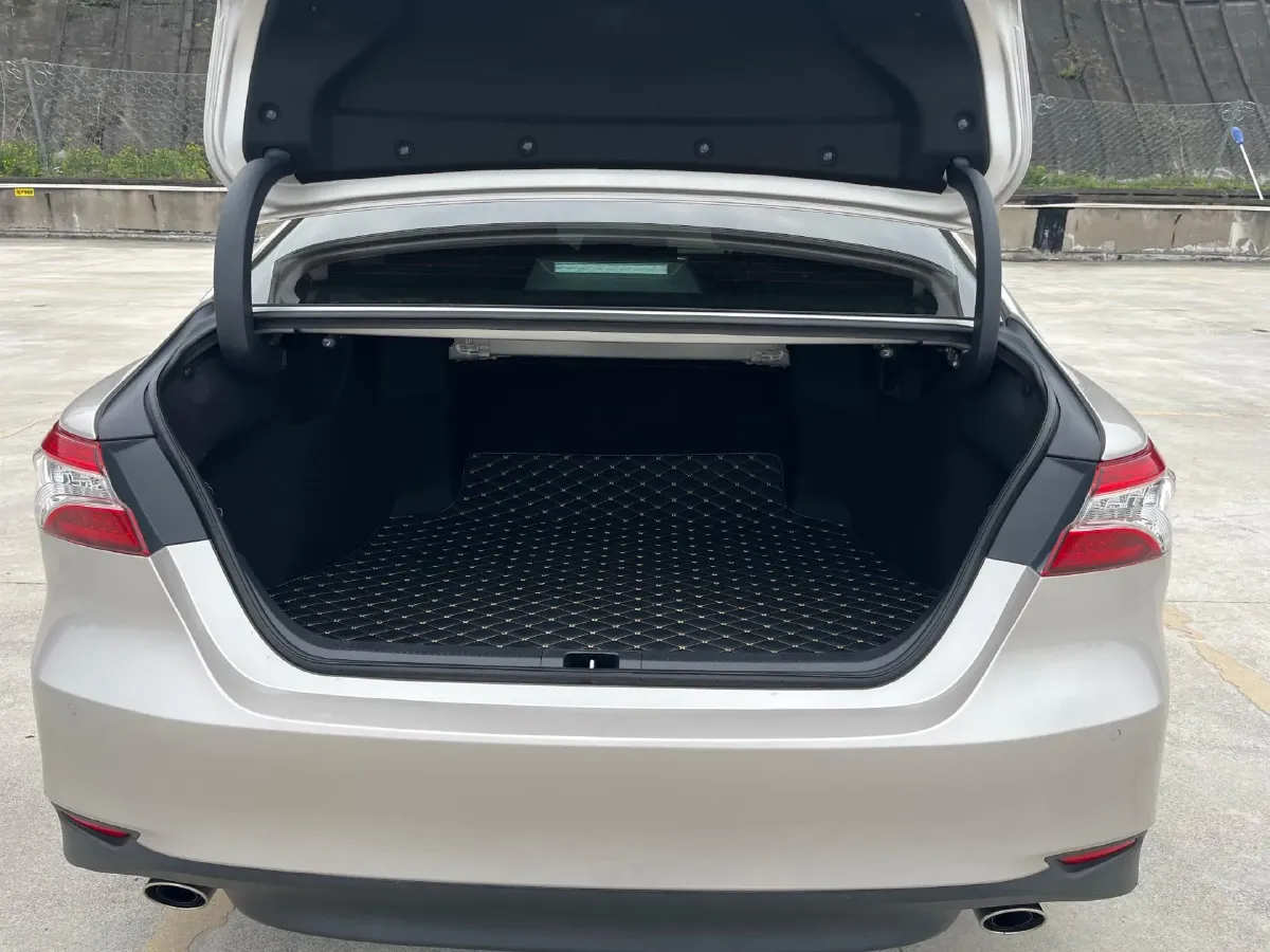 2021 Toyota Camry 2.0L 178HP L4 CVT,autocango,china used car exporter,china ev exporter,chinese used car exporter,chinese used ev exporter