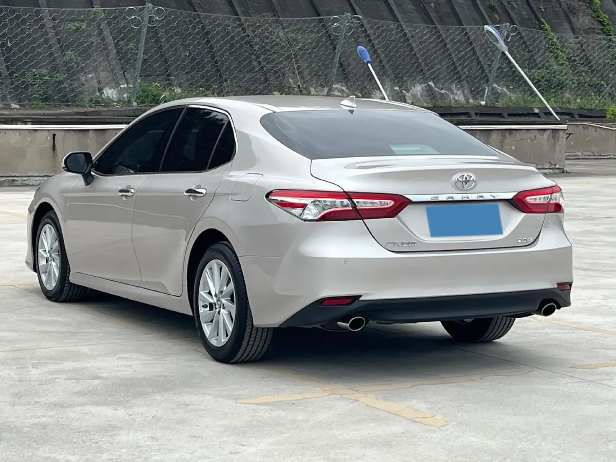 2021 Toyota Camry 2.0L 178HP L4 CVT,autocango,china used car exporter,china ev exporter,chinese used car exporter,chinese used ev exporter