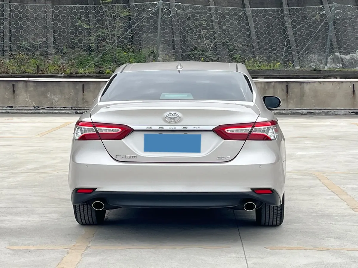 2021 Toyota Camry 2.0L 178HP L4 CVT,autocango,china used car exporter,china ev exporter,chinese used car exporter,chinese used ev exporter