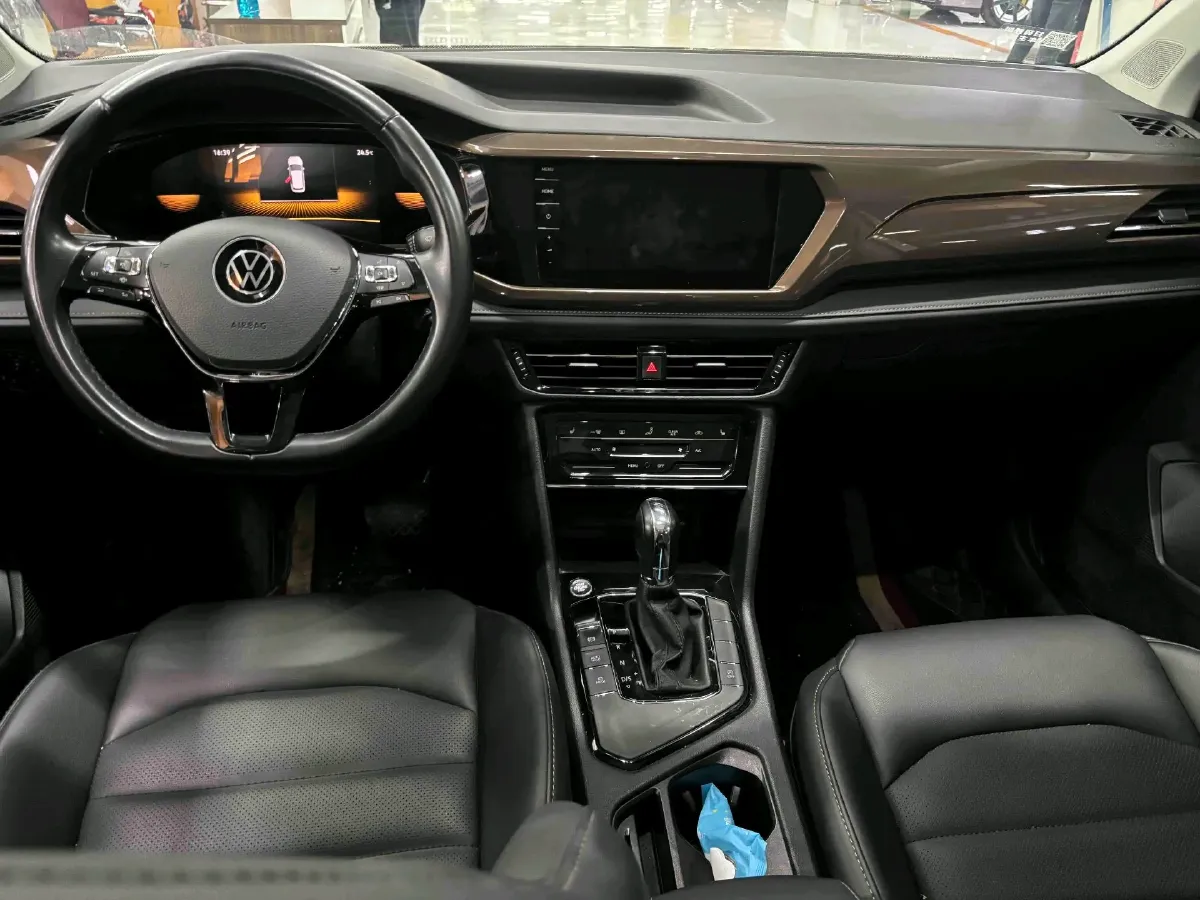 2022 Volkswagen Tharu 1.4T 150HP L4 7DCT,autocango,china used car exporter,china ev exporter,chinese used car exporter,chinese used ev exporter