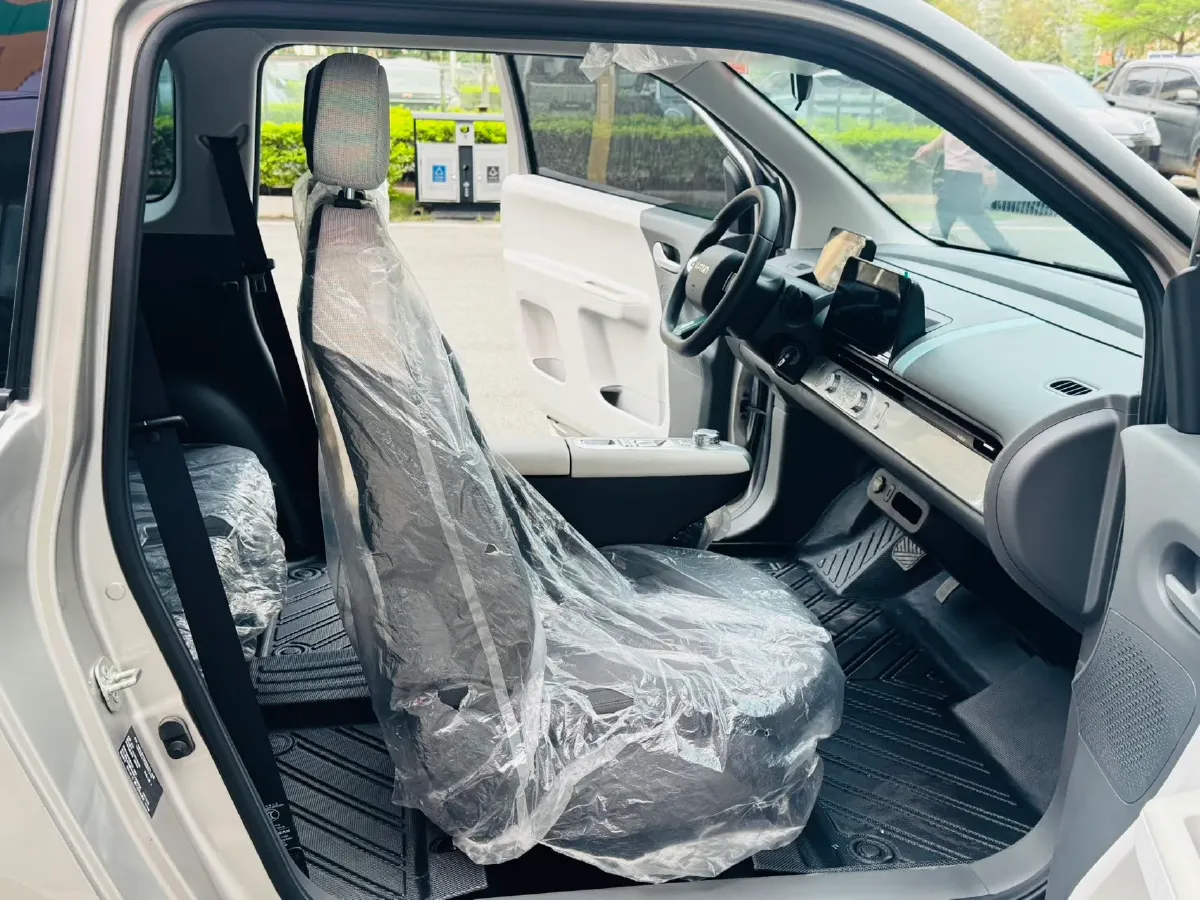 2025 LingBox BOX BEV 19.2KWH,autocango,china used car exporter,china ev exporter,chinese used car exporter,chinese used ev exporter