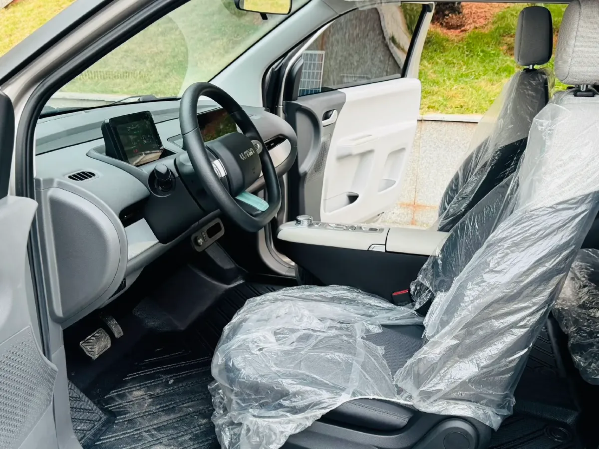 2025 LingBox BOX BEV 19.2KWH,autocango,china used car exporter,china ev exporter,chinese used car exporter,chinese used ev exporter