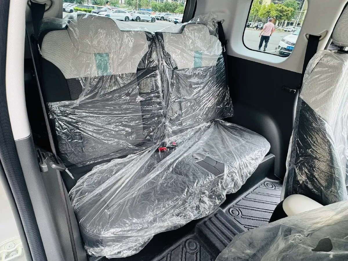 2025 LingBox BOX BEV 19.2KWH,autocango,china used car exporter,china ev exporter,chinese used car exporter,chinese used ev exporter