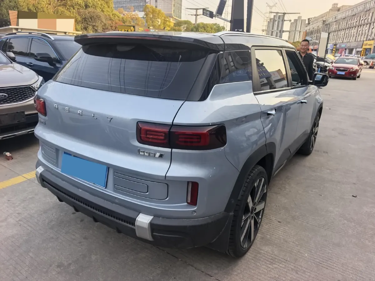 2023 Geely ICON 1.5T 181HP L4 7DCT,autocango,china used car exporter,china ev exporter,chinese used car exporter,chinese used ev exporter