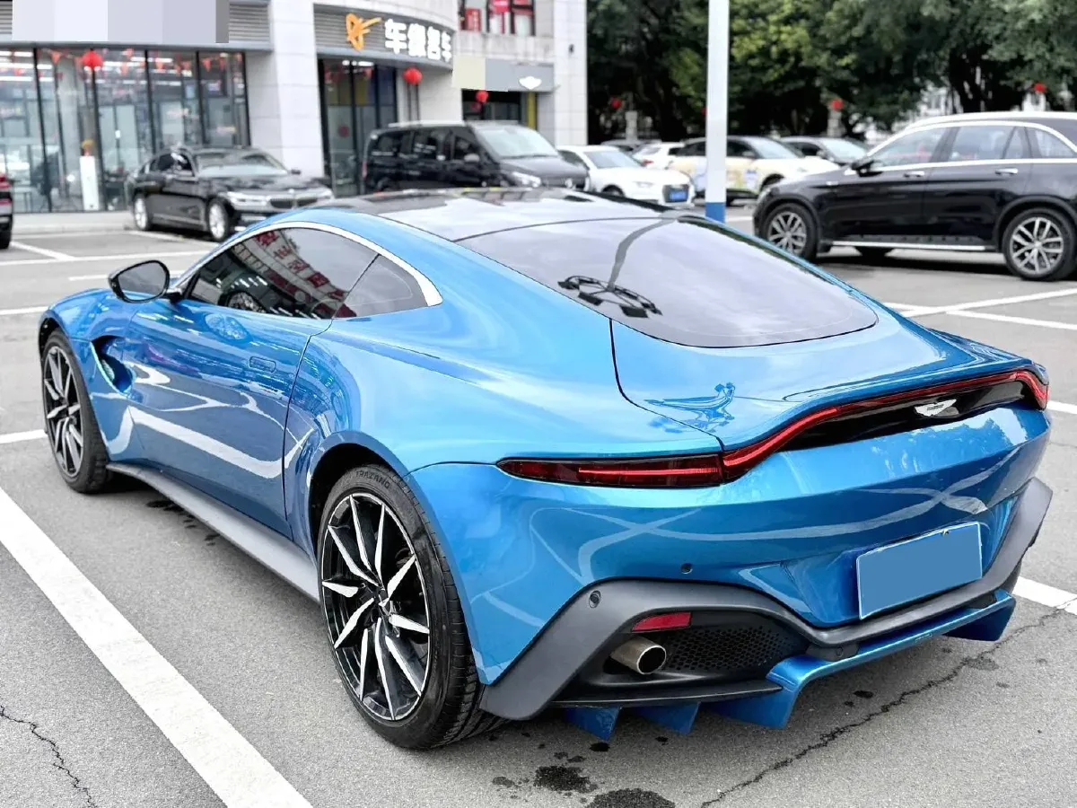 2018 Aston Martin V8 Vantage 4.0T 510HP V8 8AT,autocango,china used car exporter,china ev exporter,chinese used car exporter,chinese used ev exporter