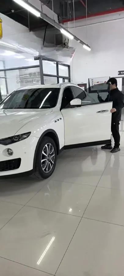 2019 Maserati Levante 3.0T 350HP V6 8AT,autocango,china used car exporter,china ev exporter,chinese used car exporter,chinese used ev exporter
