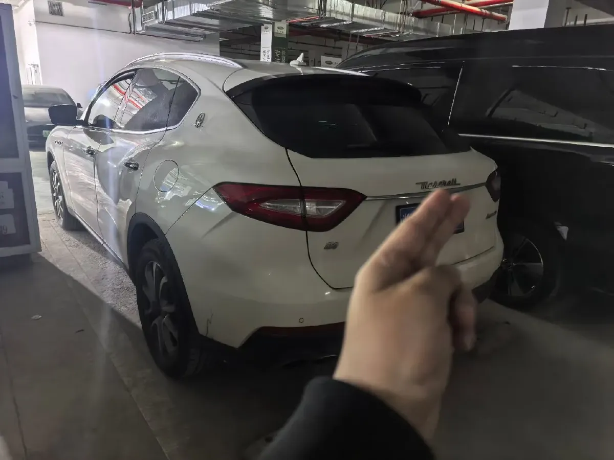 2019 Maserati Levante 3.0T 350HP V6 8AT,autocango,china used car exporter,china ev exporter,chinese used car exporter,chinese used ev exporter