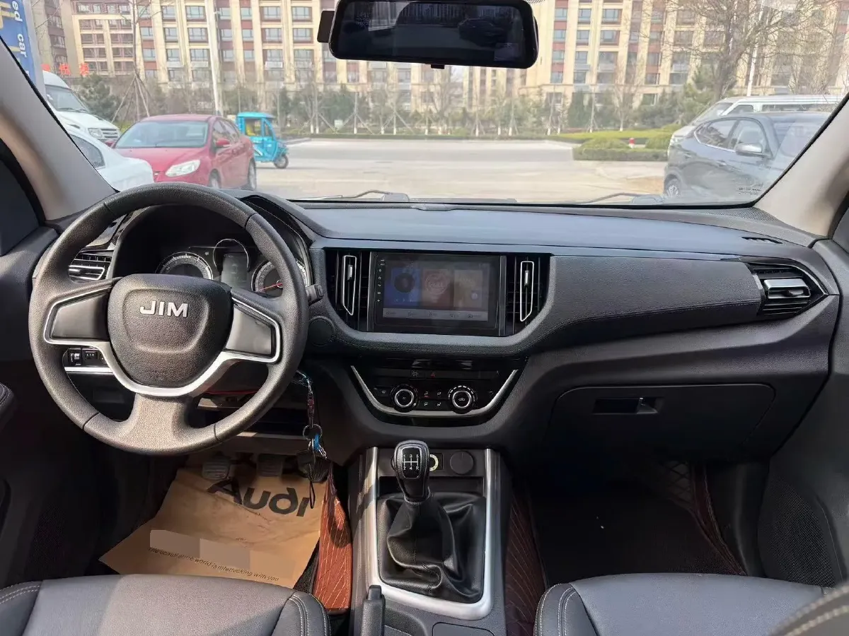 2024 Isuzu Jim 2.8T 120HP L4 5MT,autocango,china used car exporter,china ev exporter,chinese used car exporter,chinese used ev exporter