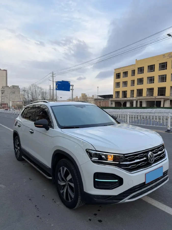 2019 Renault Koleos 2.0L 154HP L4 CVT,autocango,china used car exporter,china ev exporter,chinese used car exporter,chinese used ev exporter
