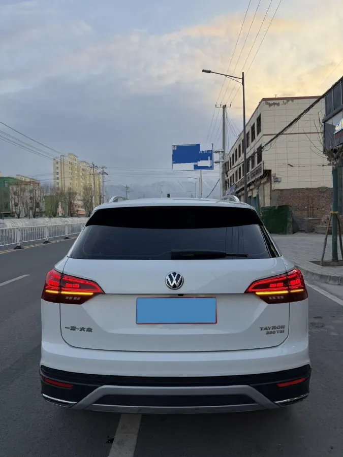 2019 Renault Koleos 2.0L 154HP L4 CVT,autocango,china used car exporter,china ev exporter,chinese used car exporter,chinese used ev exporter