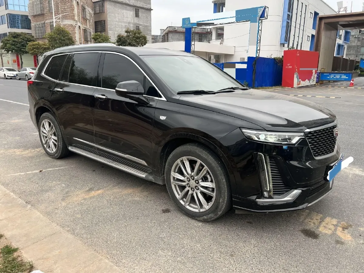 2022 Cadillac XT6 2.0T 237HP L4 9AT,autocango,china used car exporter,china ev exporter,chinese used car exporter,chinese used ev exporter