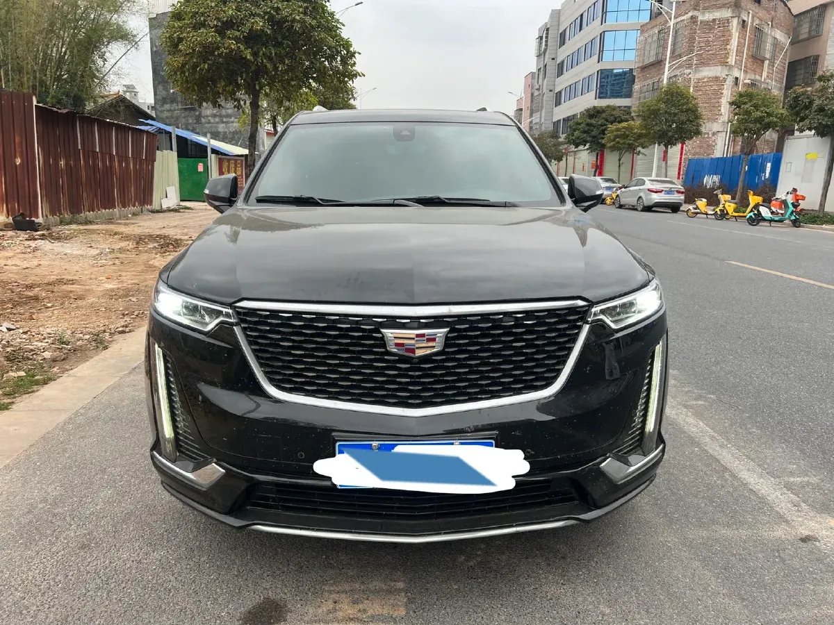 2022 Cadillac XT6 2.0T 237HP L4 9AT,autocango,china used car exporter,china ev exporter,chinese used car exporter,chinese used ev exporter