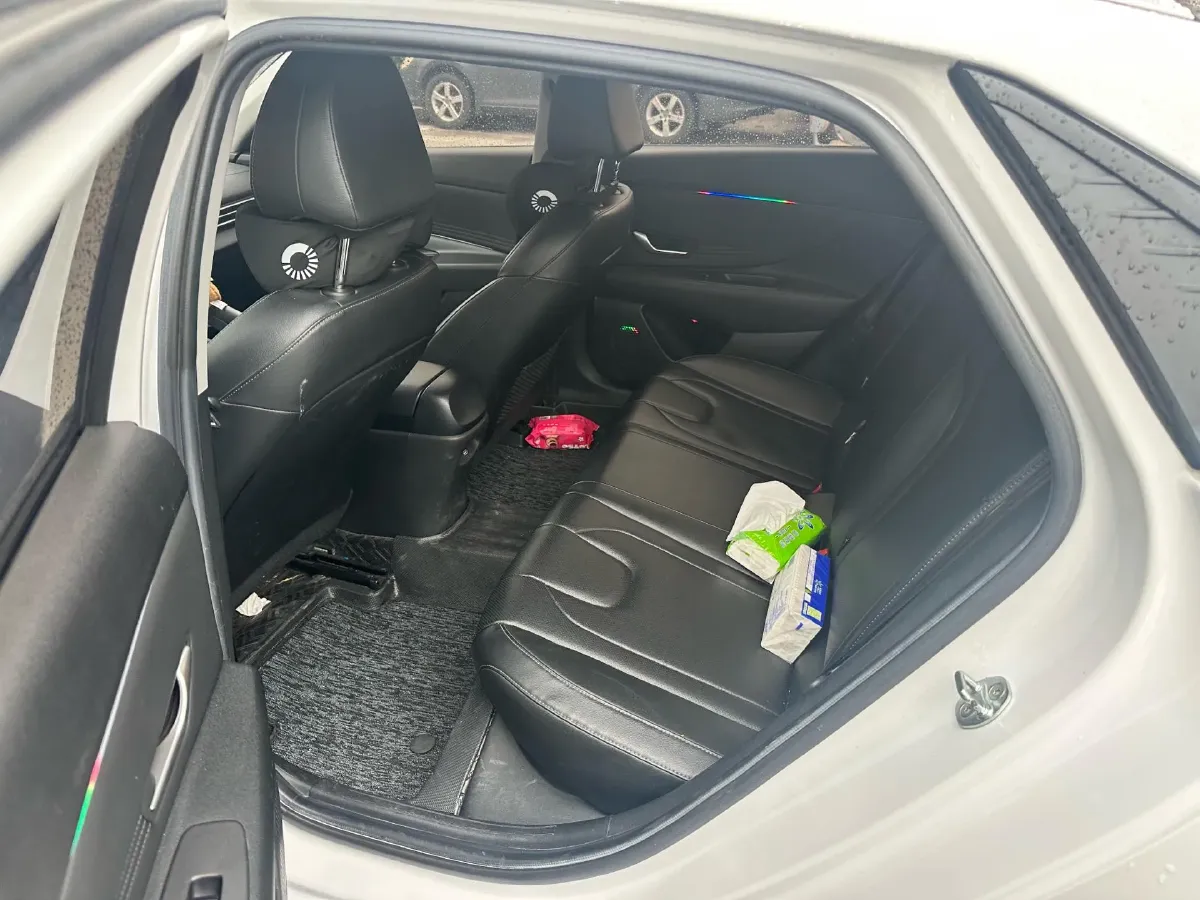 2021 Hyundai Elantra 1.5L 115HP L4 CVT,autocango,china used car exporter,china ev exporter,chinese used car exporter,chinese used ev exporter