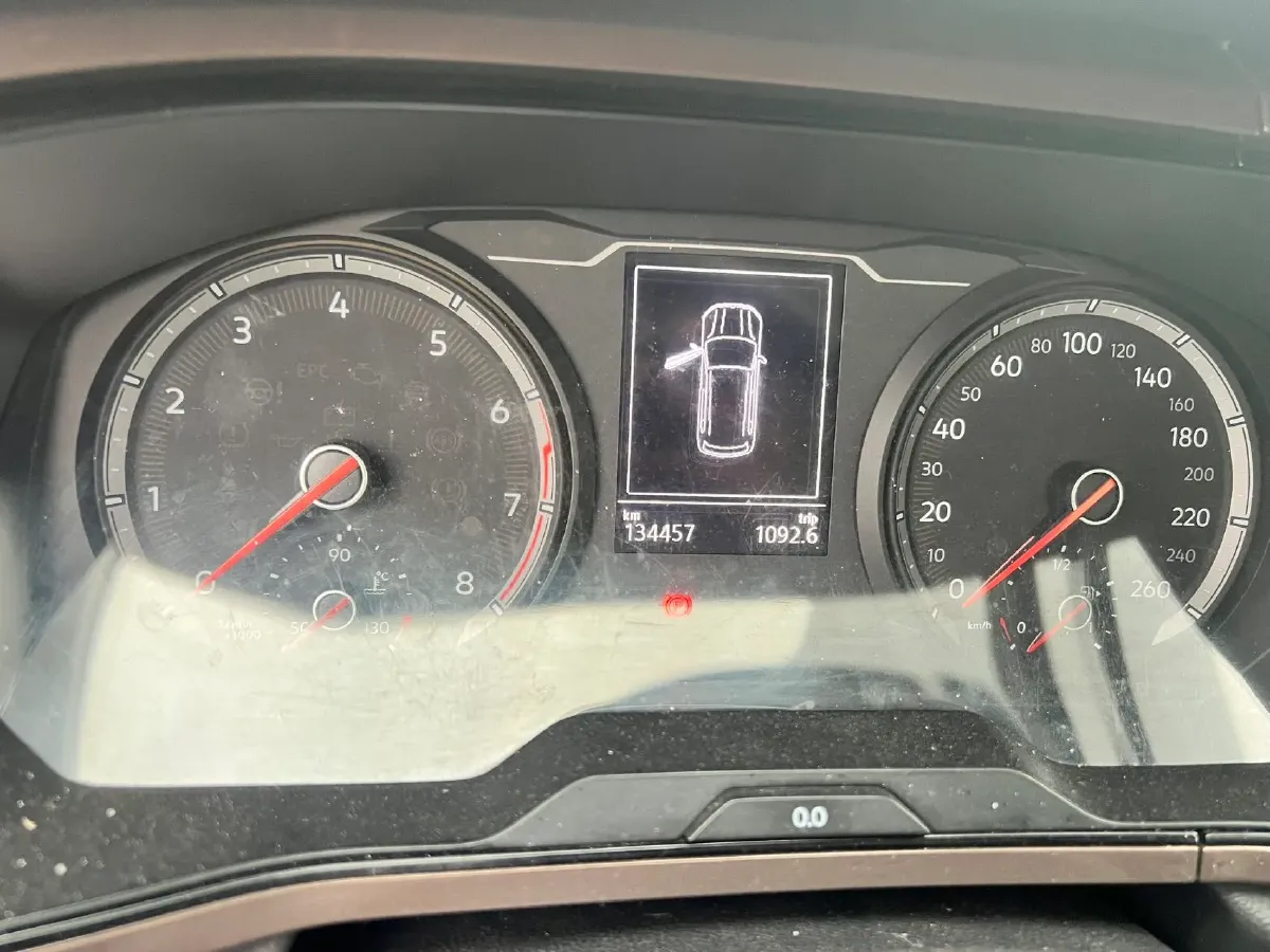 2020 Volkswagen Tharu 2.0T 186HP L4 7DCT,autocango,china used car exporter,china ev exporter,chinese used car exporter,chinese used ev exporter