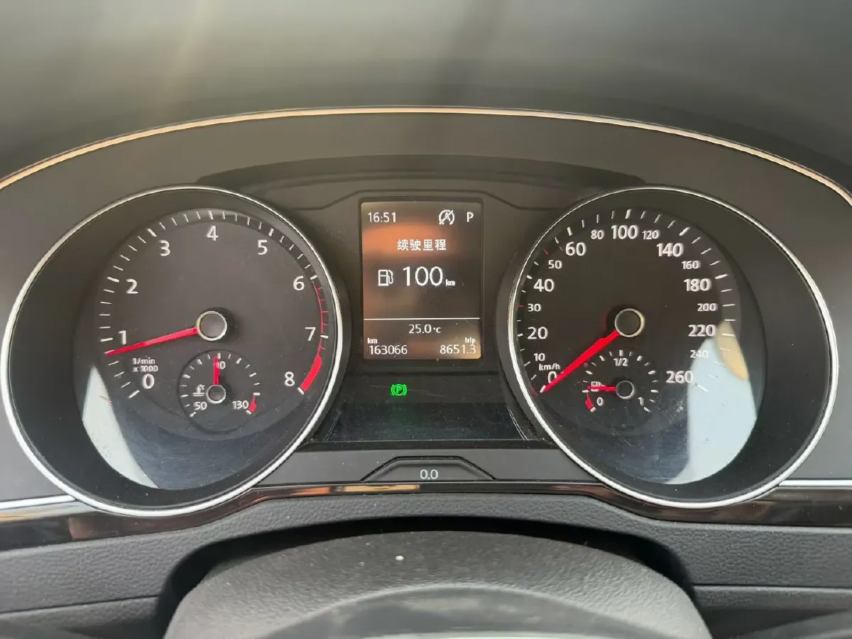 2018 Volkswagen Magotan 1.8T 180HP L4 7DCT,autocango,china used car exporter,china ev exporter,chinese used car exporter,chinese used ev exporter