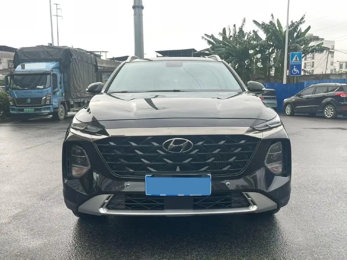 2023 Hyundai Santafe 2.0T 230HP L4 8AT,autocango,china used car exporter,china ev exporter,chinese used car exporter,chinese used ev exporter