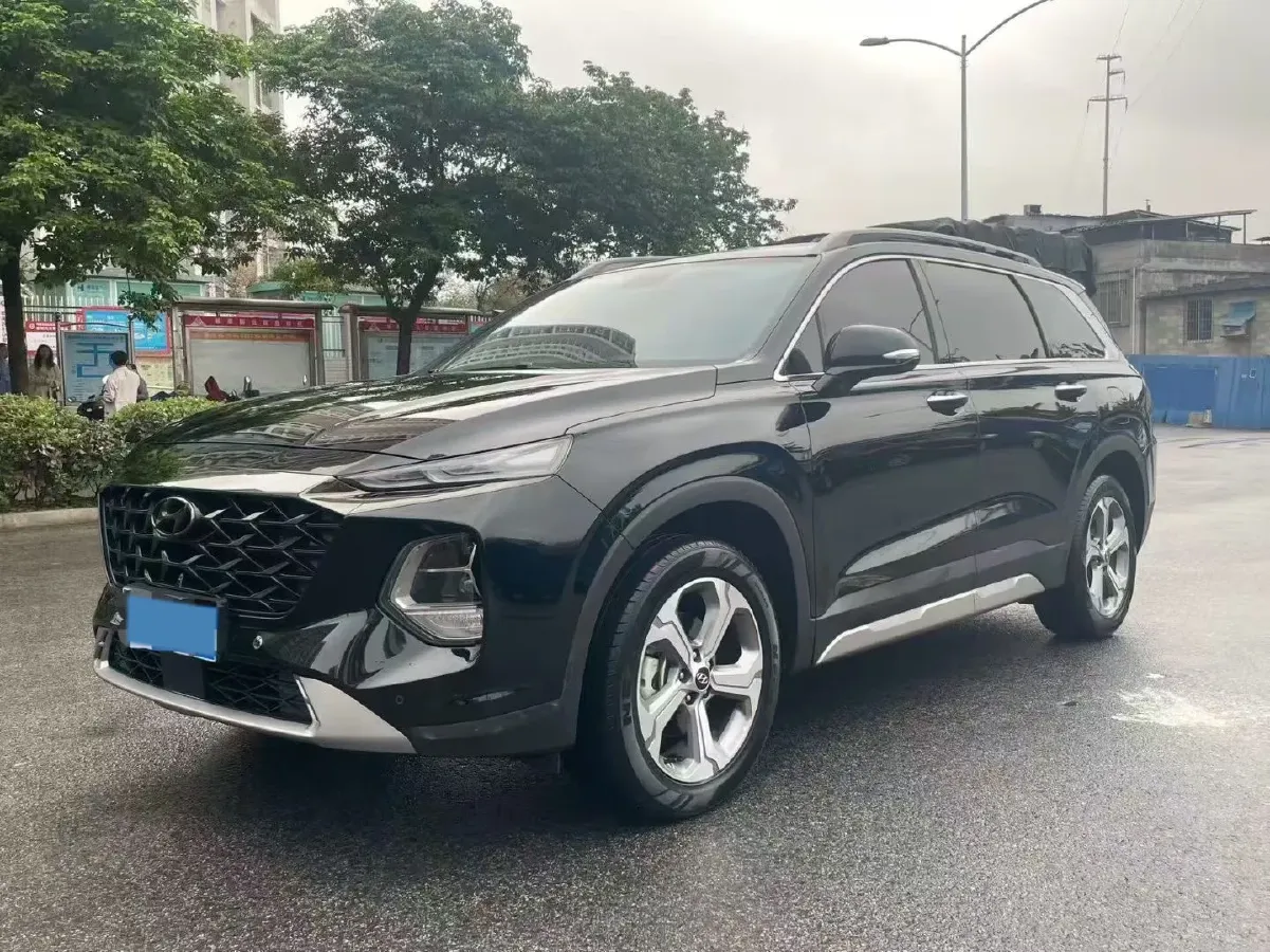 2023 Hyundai Santafe 2.0T 230HP L4 8AT,autocango,china used car exporter,china ev exporter,chinese used car exporter,chinese used ev exporter