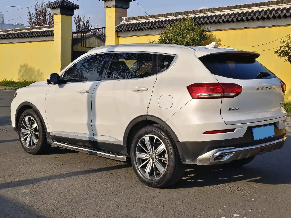 2021 Haval H6 2.0T 224HP L4 7DCT,autocango,china used car exporter,china ev exporter,chinese used car exporter,chinese used ev exporter