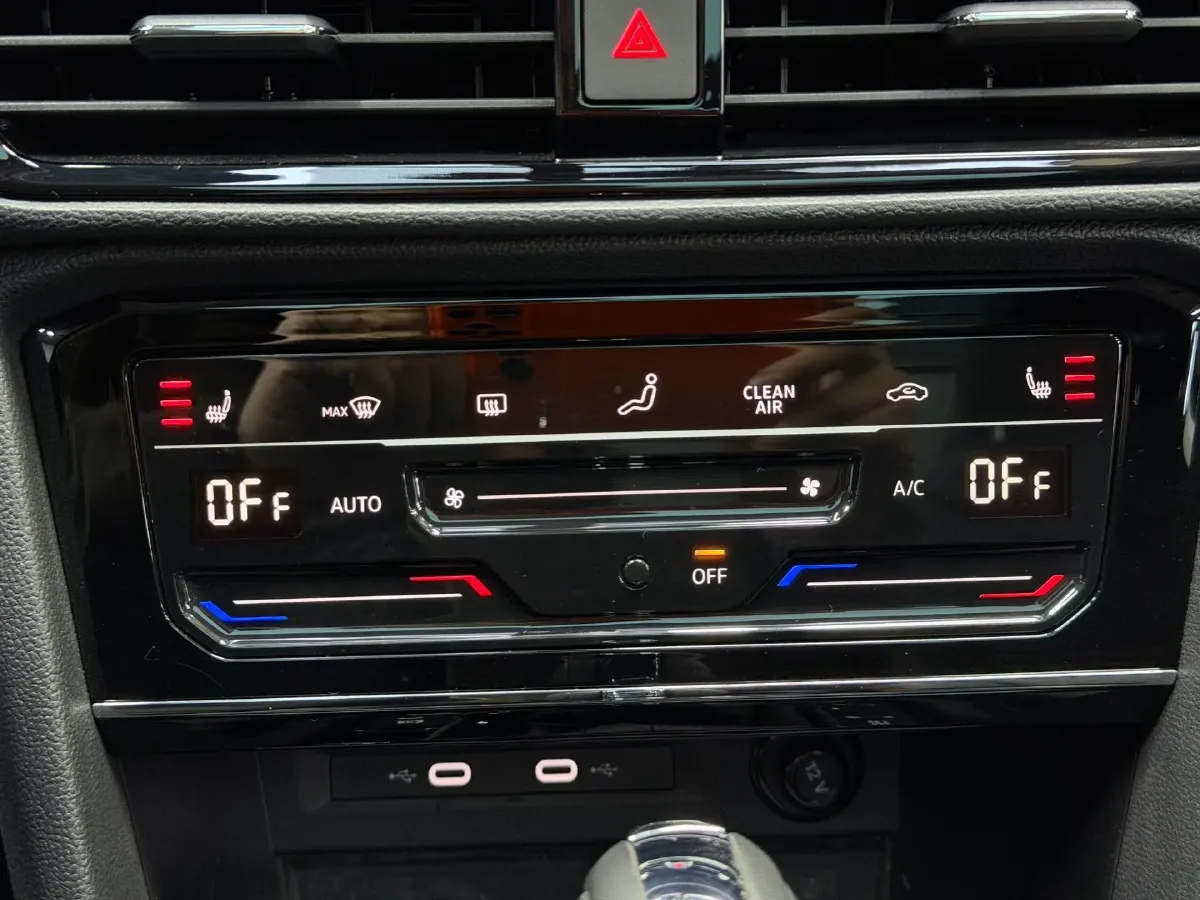 2021 Volkswagen Tharu 1.4T 150HP L4 7DCT,autocango,china used car exporter,china ev exporter,chinese used car exporter,chinese used ev exporter