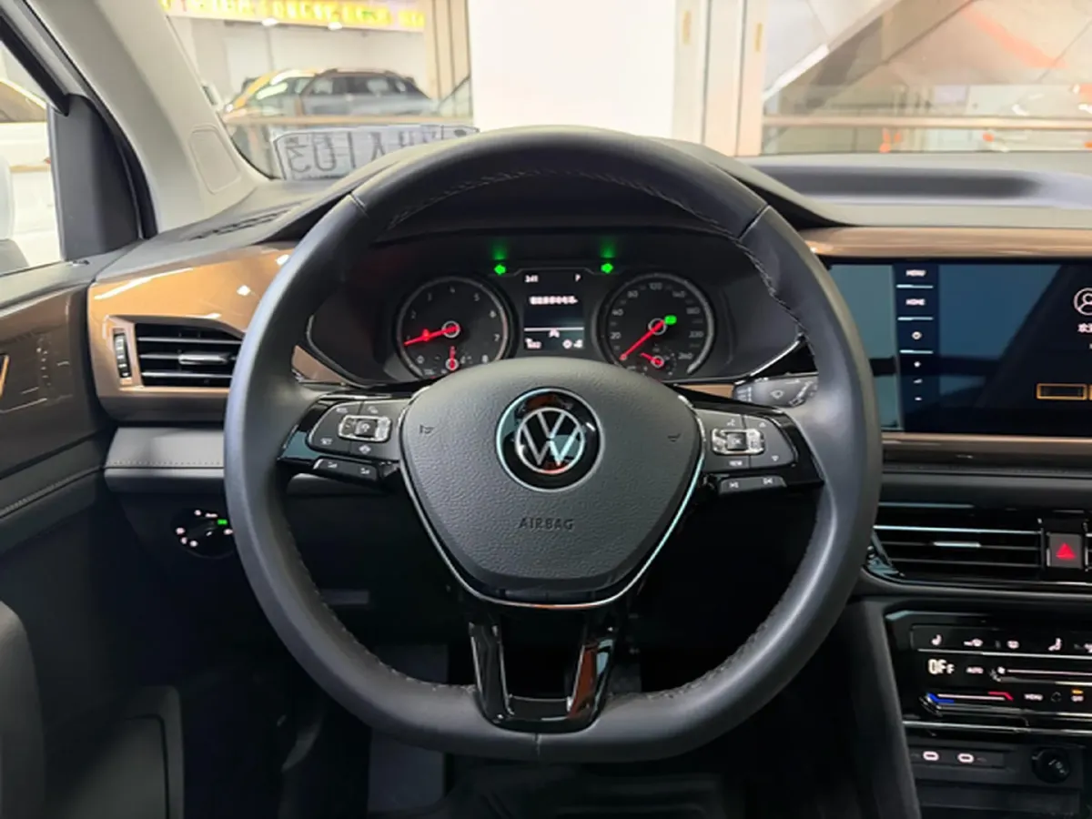 2021 Volkswagen Tharu 1.4T 150HP L4 7DCT,autocango,china used car exporter,china ev exporter,chinese used car exporter,chinese used ev exporter