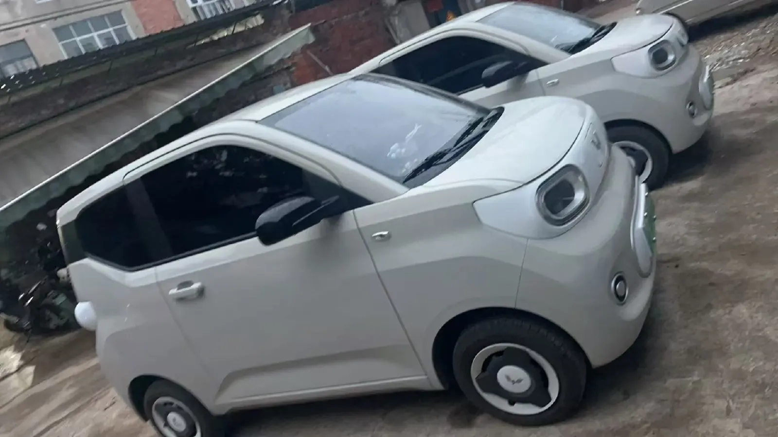 2024 WuLing HongGuang MINI EV BEV 17.3KWH,autocango,china used car exporter,china ev exporter,chinese used car exporter,chinese used ev exporter