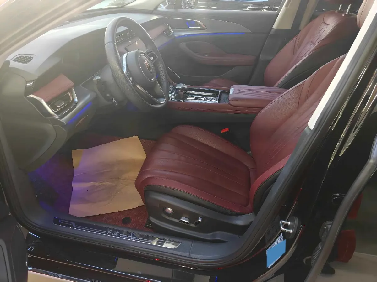 2024 HongQi H5 2.0T 224HP L4 8AT,autocango,china used car exporter,china ev exporter,chinese used car exporter,chinese used ev exporter