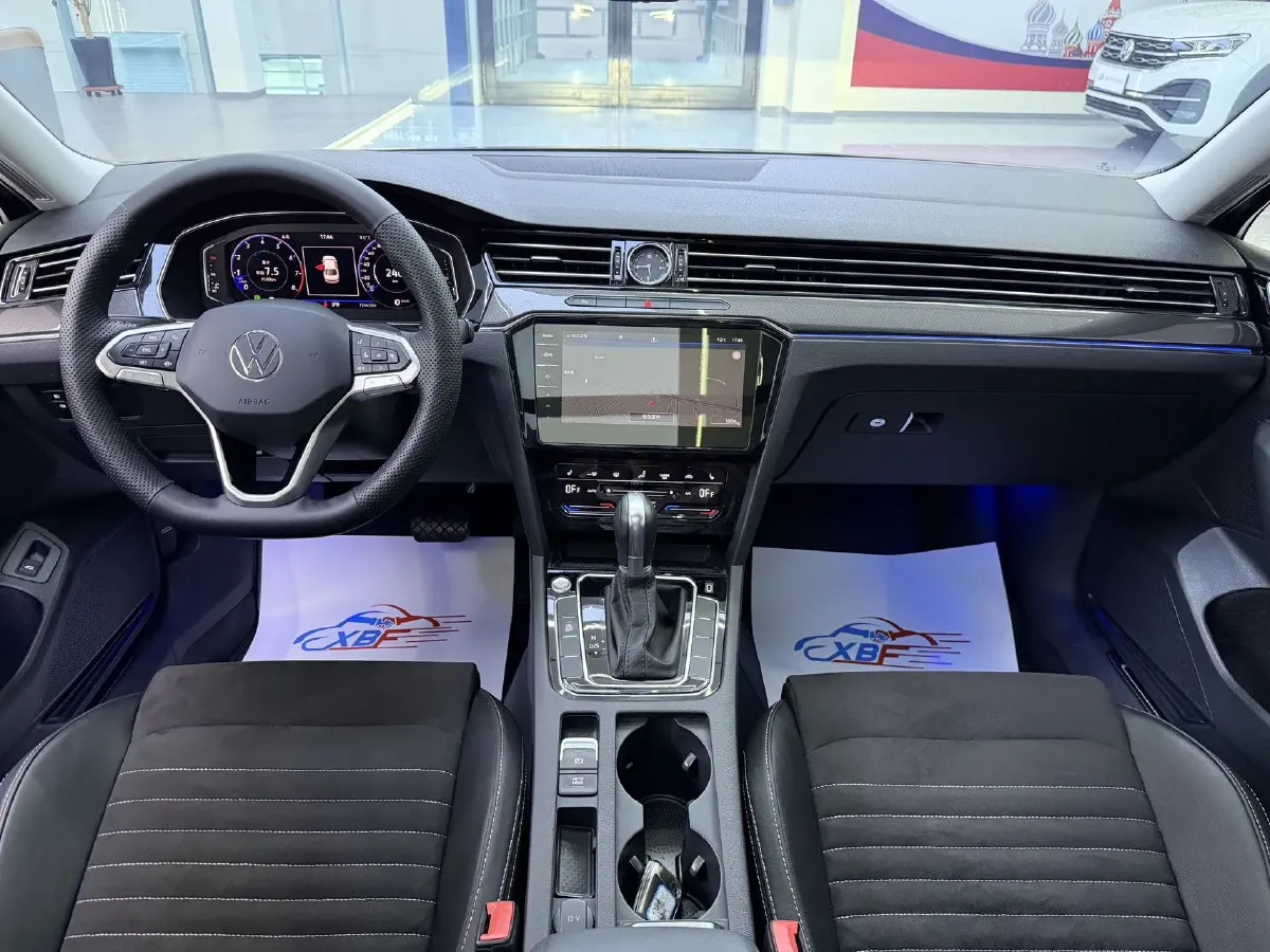 2020 Volkswagen Magotan 2.0T 186HP L4 7DCT,autocango,china used car exporter,china ev exporter,chinese used car exporter,chinese used ev exporter