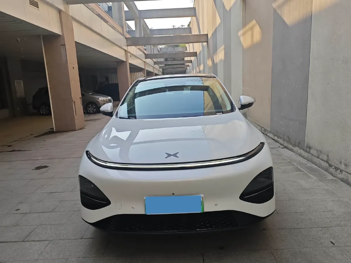 2025 Xpeng G6 BEV 68.5KWH,autocango,china used car exporter,china ev exporter,chinese used car exporter,chinese used ev exporter