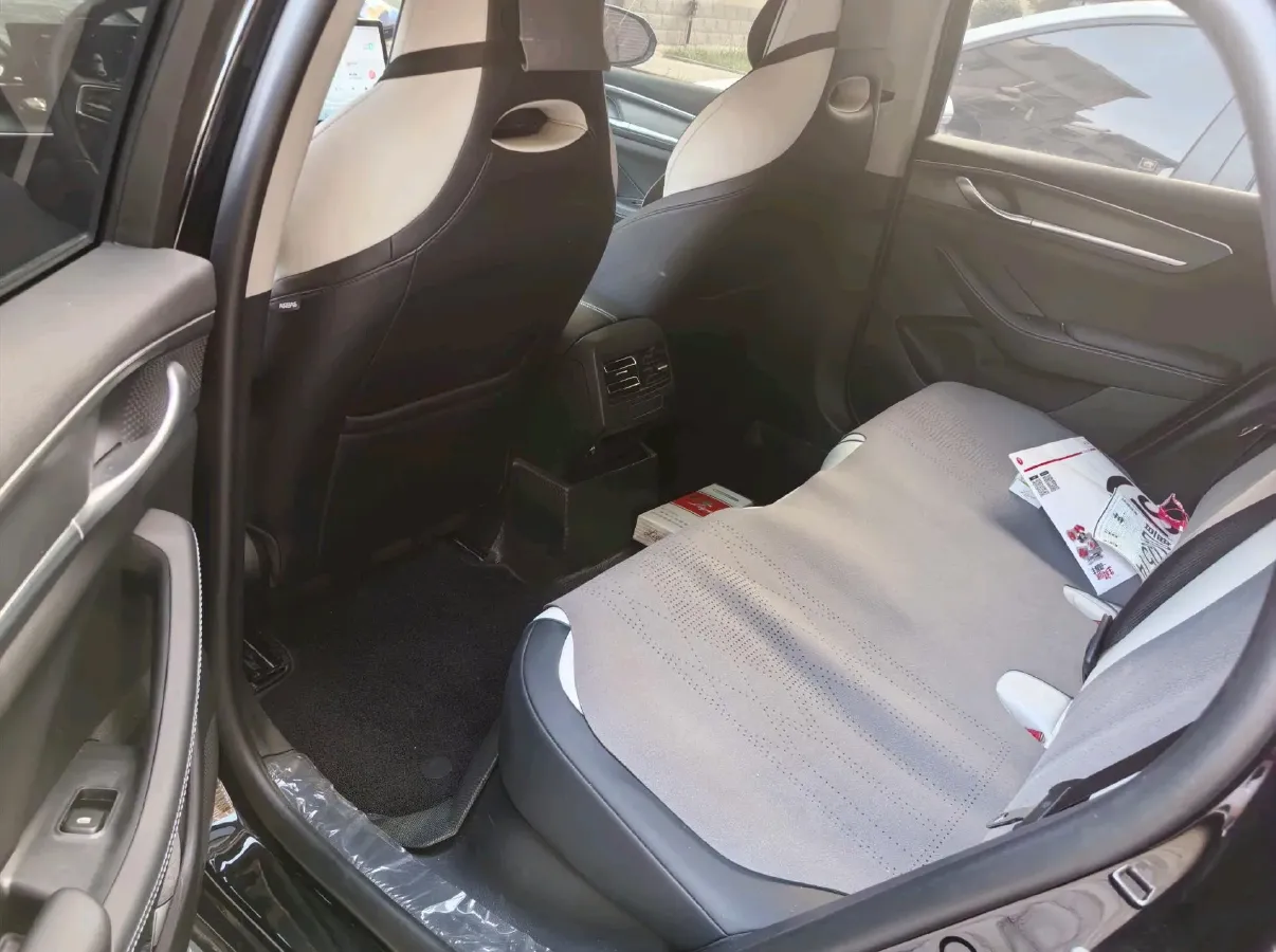 2024 BYD Qin Plus 1.5L 110HP L4 E-CVT PHEV 8.32KWH,autocango,china used car exporter,china ev exporter,chinese used car exporter,chinese used ev exporter