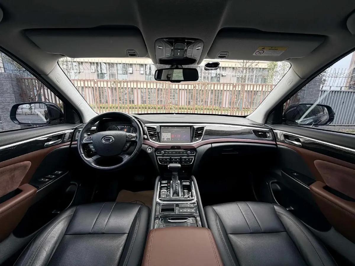 2017 GAC Trumpchi GS8 2.0T 201HP L4 6AT,autocango,china used car exporter,china ev exporter,chinese used car exporter,chinese used ev exporter