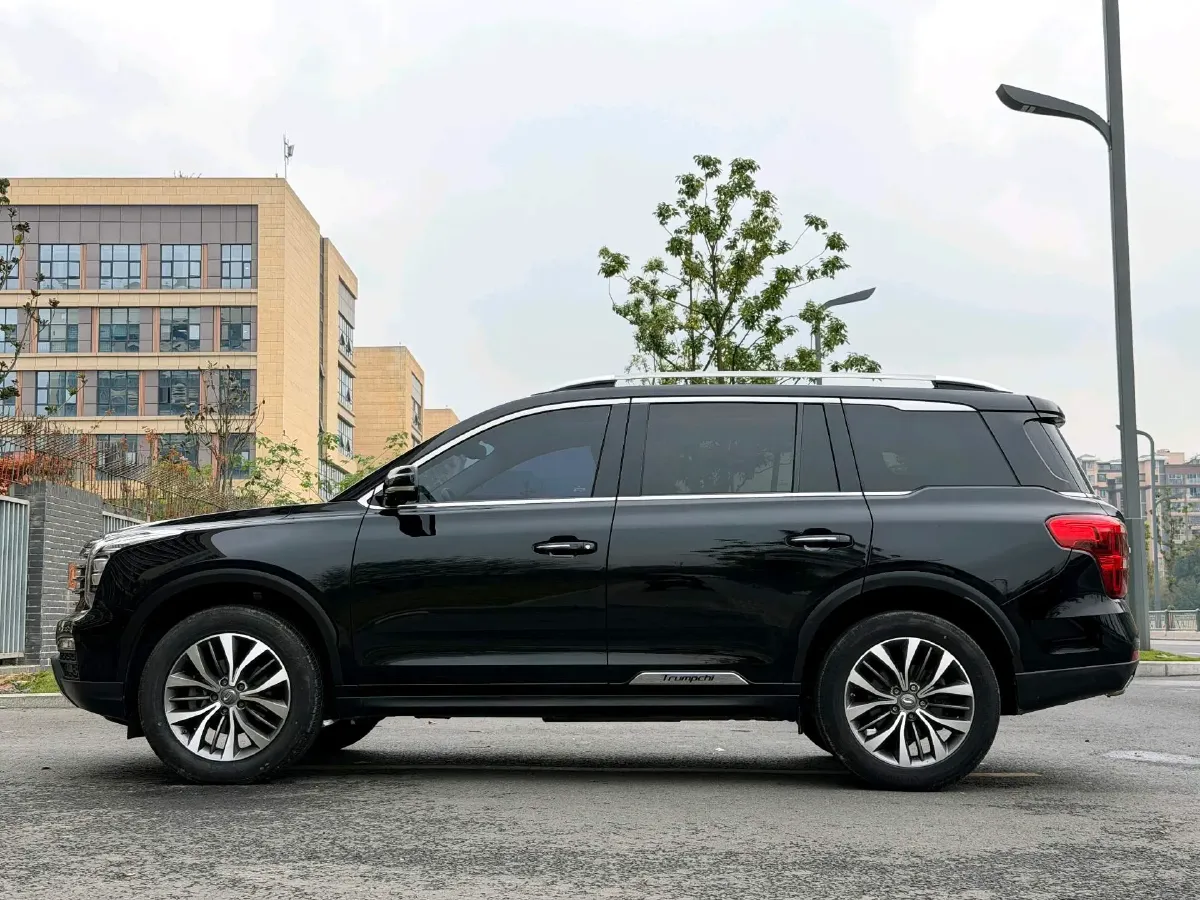 2017 GAC Trumpchi GS8 2.0T 201HP L4 6AT,autocango,china used car exporter,china ev exporter,chinese used car exporter,chinese used ev exporter