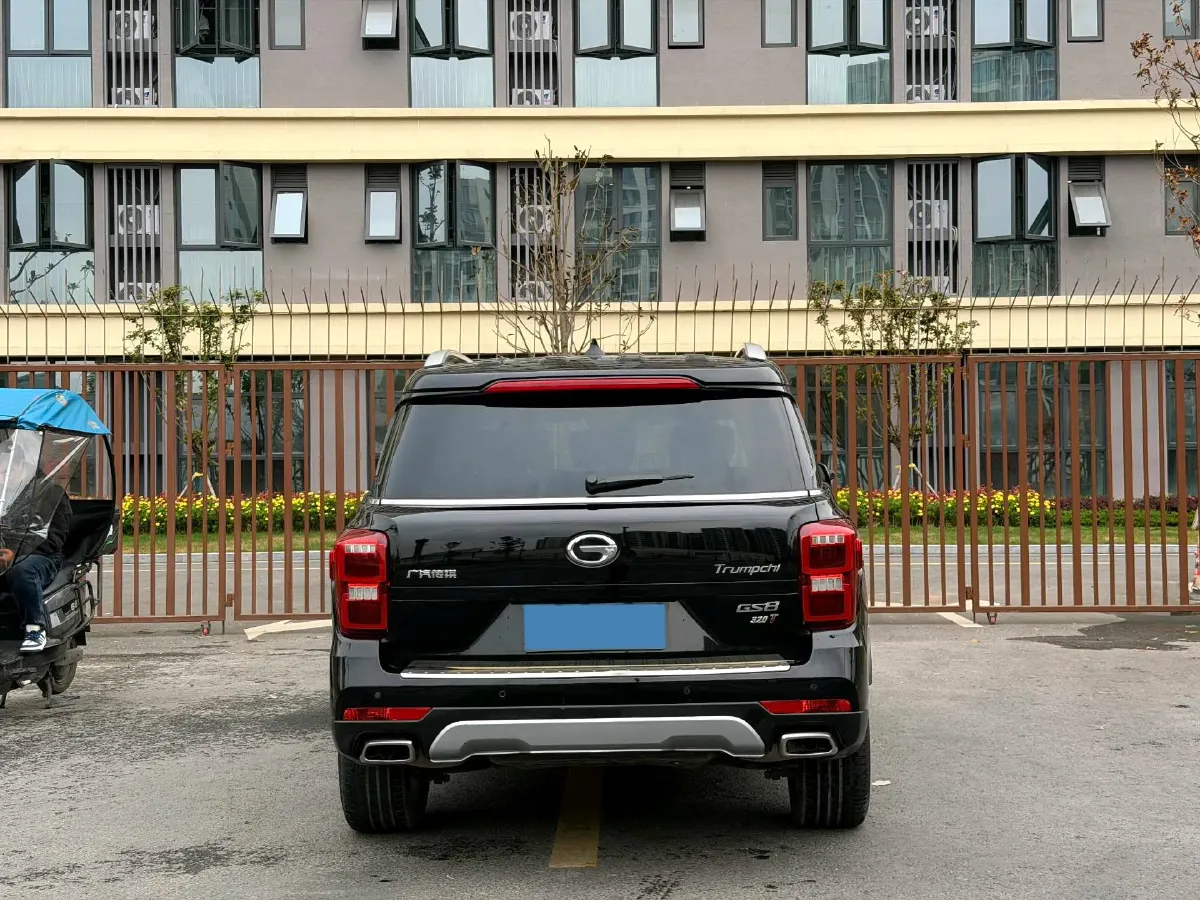 2017 GAC Trumpchi GS8 2.0T 201HP L4 6AT,autocango,china used car exporter,china ev exporter,chinese used car exporter,chinese used ev exporter