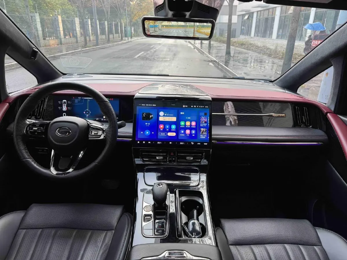 2023 GAC Trumpchi M8 2.0T 252HP L4 8AT,autocango,china used car exporter,china ev exporter,chinese used car exporter,chinese used ev exporter