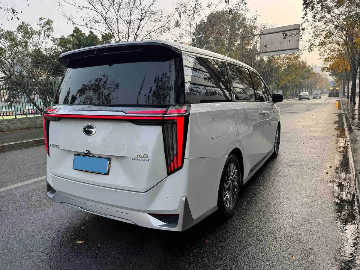 2023 GAC Trumpchi M8 2.0T 252HP L4 8AT,autocango,china used car exporter,china ev exporter,chinese used car exporter,chinese used ev exporter