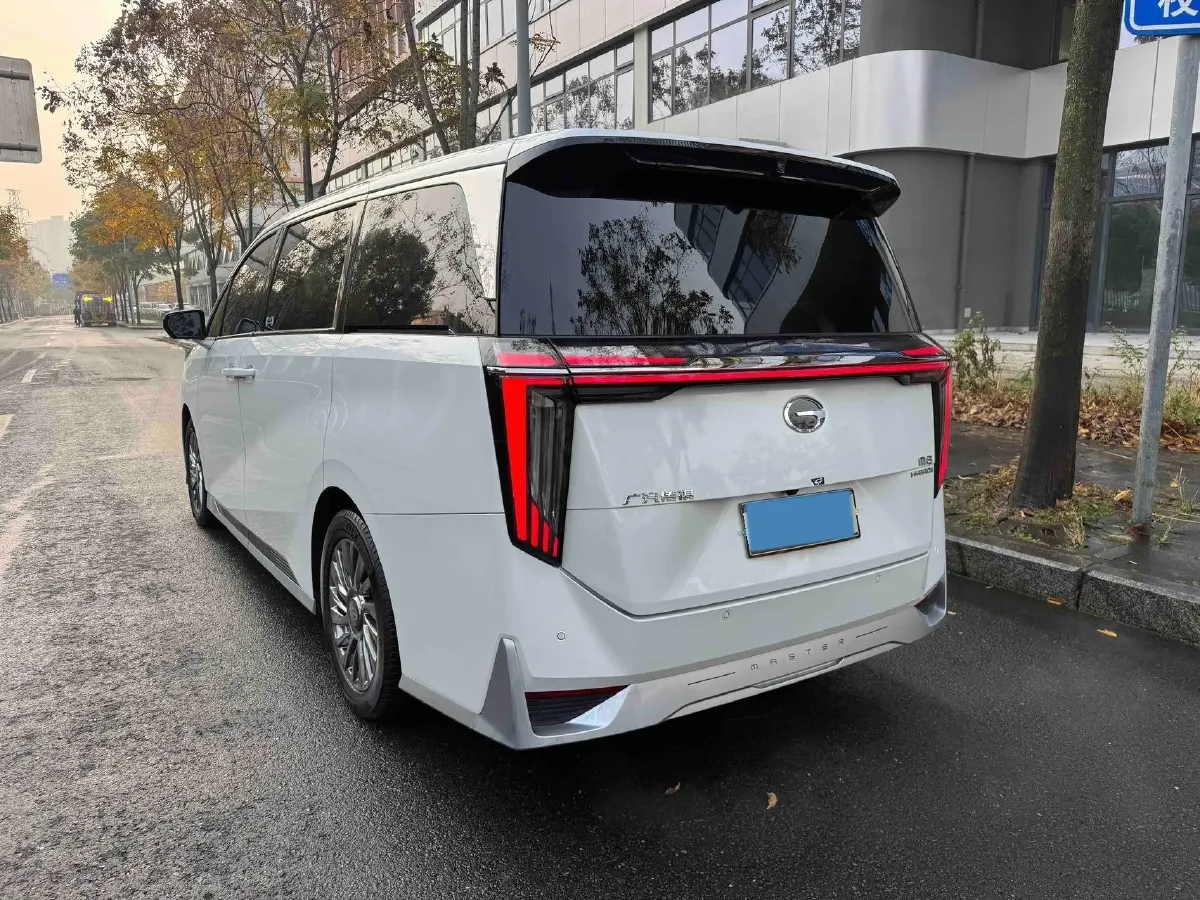 2023 GAC Trumpchi M8 2.0T 252HP L4 8AT,autocango,china used car exporter,china ev exporter,chinese used car exporter,chinese used ev exporter