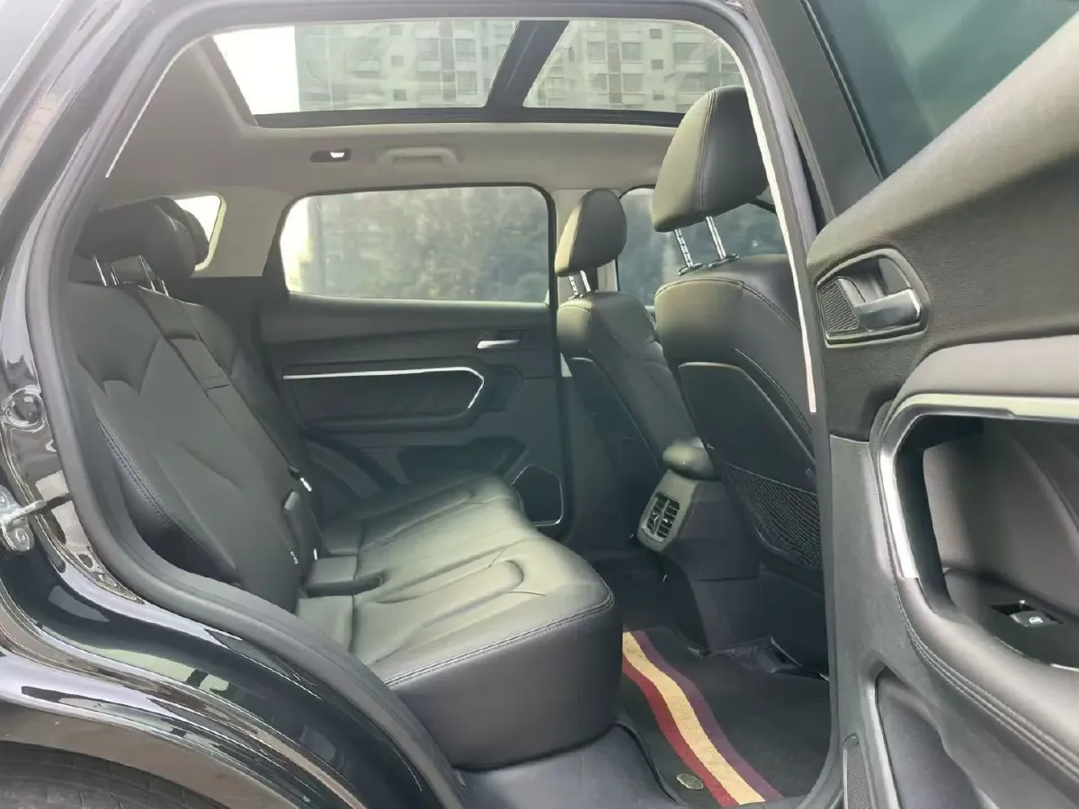 2018 Haval H6 1.5T 169HP L4 7DCT,autocango,china used car exporter,china ev exporter,chinese used car exporter,chinese used ev exporter
