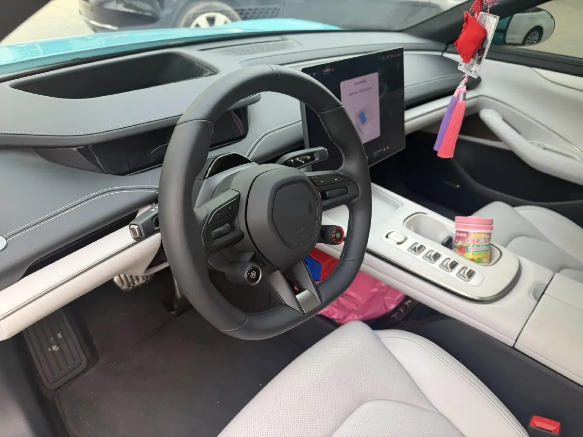 2024 MI SU7 BEV 101KWH,autocango,china used car exporter,china ev exporter,chinese used car exporter,chinese used ev exporter