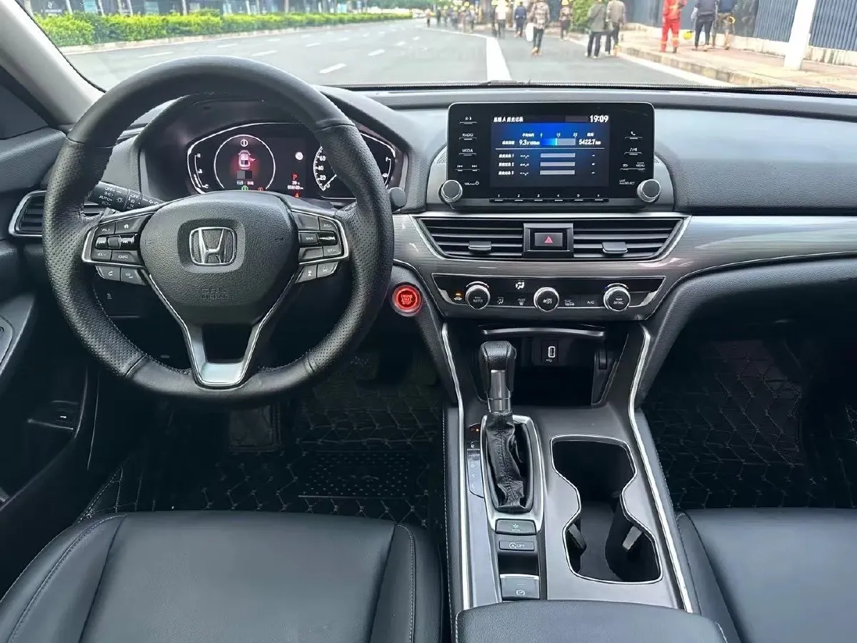 2018 Honda Accord 1.5T 194HP L4 CVT,autocango,china used car exporter,china ev exporter,chinese used car exporter,chinese used ev exporter
