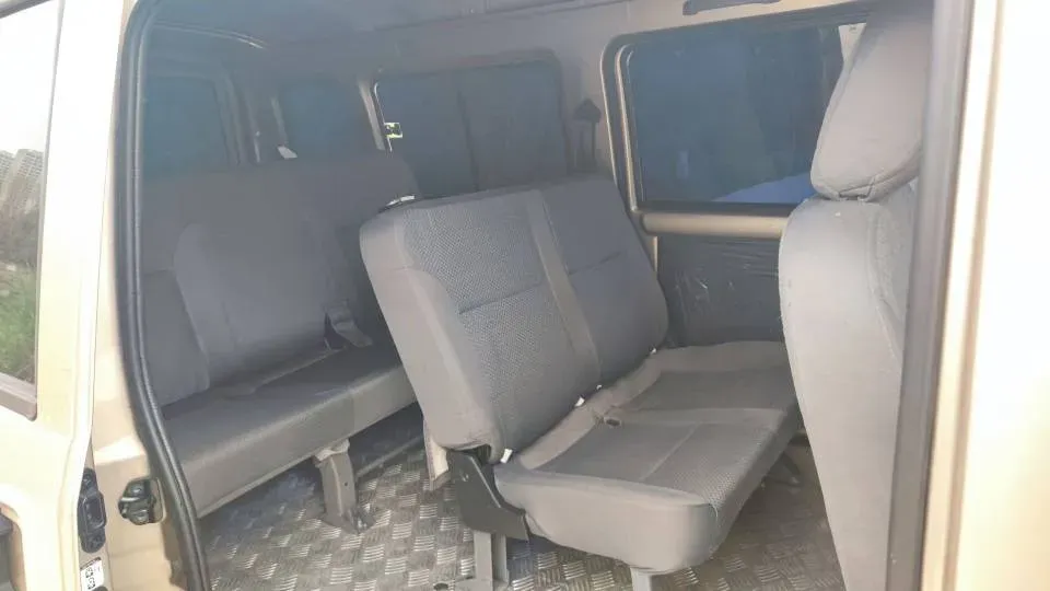 2021 WuLing RongGuang 1.5L 99HP L4 5MT,autocango,china used car exporter,china ev exporter,chinese used car exporter,chinese used ev exporter