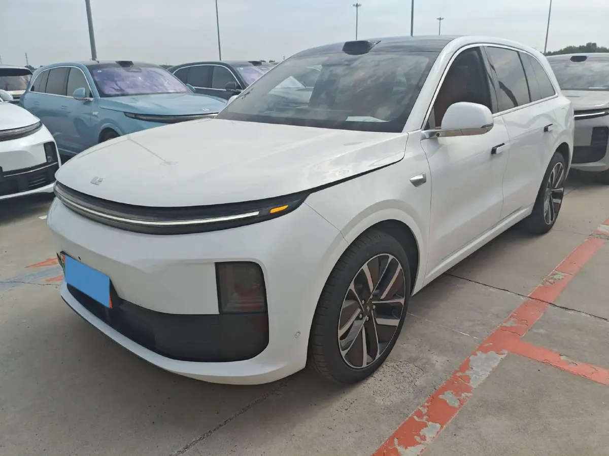 2024 Li L6 Range Extended 154HP L4 REEV 36.8KWH,autocango,china used car exporter,china ev exporter,chinese used car exporter,chinese used ev exporter