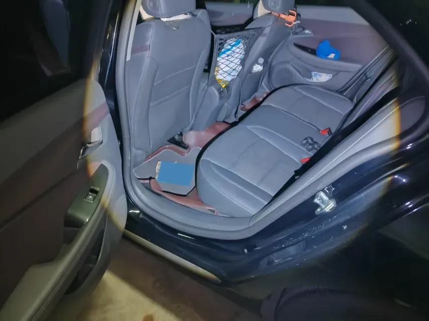 2018 Chevrolet Malibu 1.5T 170HP L4 6AT,autocango,china used car exporter,china ev exporter,chinese used car exporter,chinese used ev exporter