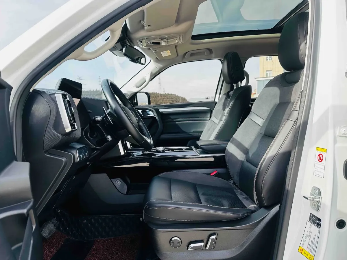 2021 Haval Dargo 2.0T 211HP L4 7DCT,autocango,china used car exporter,china ev exporter,chinese used car exporter,chinese used ev exporter