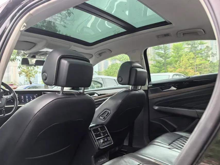 2020 Volkswagen Passat 2.0T 186HP L4 7DCT,autocango,china used car exporter,china ev exporter,chinese used car exporter,chinese used ev exporter